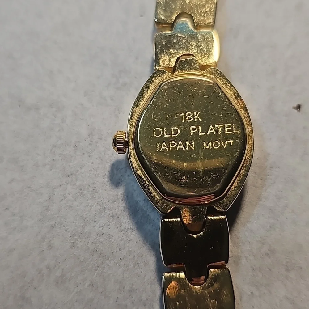 Fossil and Westar Watch Bundle of 2 watches